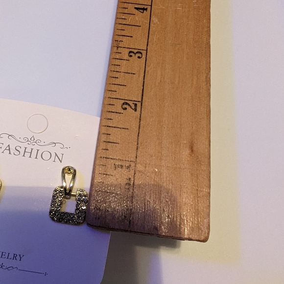 Fashion Square Inlaid Rhinestones Drop Dangle Earrings - Picture 7 of 9